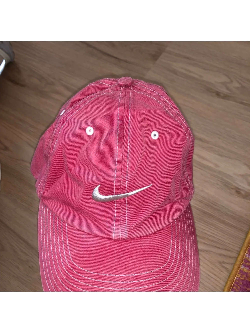 VINTAGE NIKE GOLF VENTANA CANYON HAT CAP RED WHITE ADJUSTABLE STRAPBACK